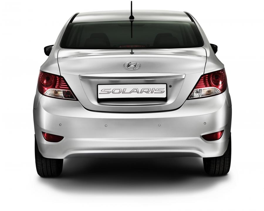  Hyundai Solaris 2011 года  (фото 2 из 45)